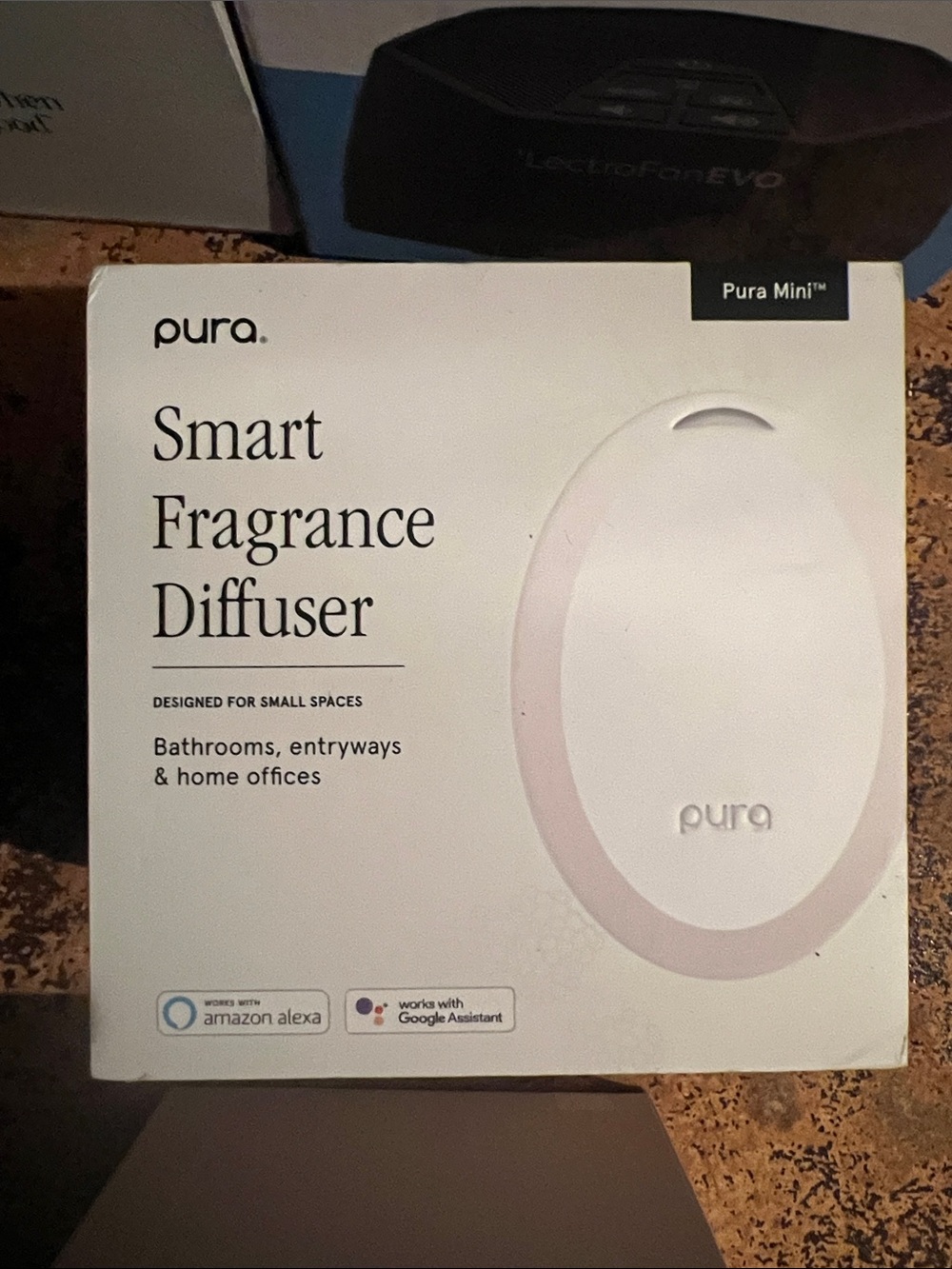 Pura mini smart fragrance diffuser plus white tea refill